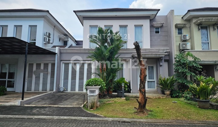 Hunian Bagus Sekali 2 Lantai Bsd Foresta