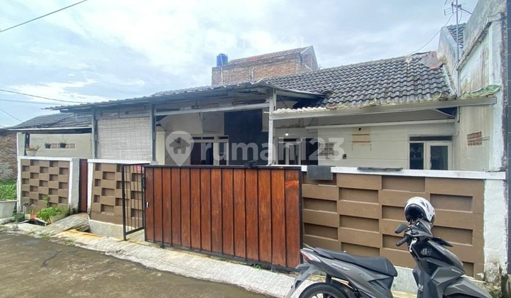 Two Residences Become One Sepang Mountain Near the Town Square