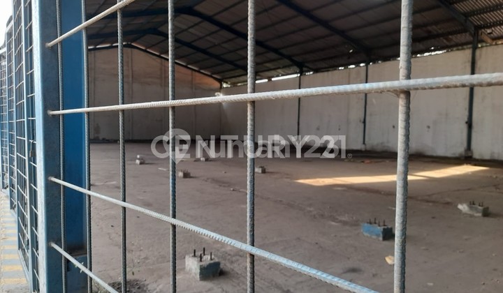 Gudang Multifungsi Jalan Utama Cilegon Serang