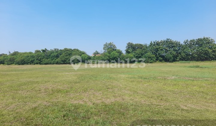 Land on Serang Sentul Kragilan Main Road Negotiable
