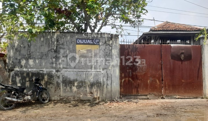 Tanah Jl Pelabuhan Karangantu Sudah Ditembok