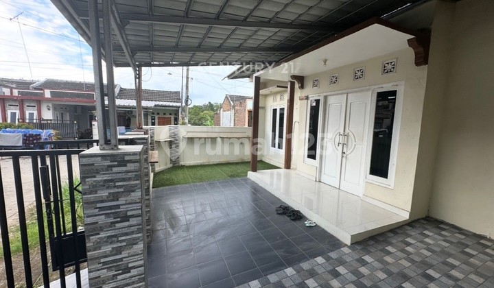 Hunian Bagus Minimalis Safira Sepang Dekat Upi 2