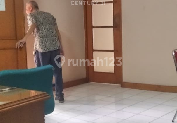 Veteran Street Ruko Serang Strategic Near Town Square 2