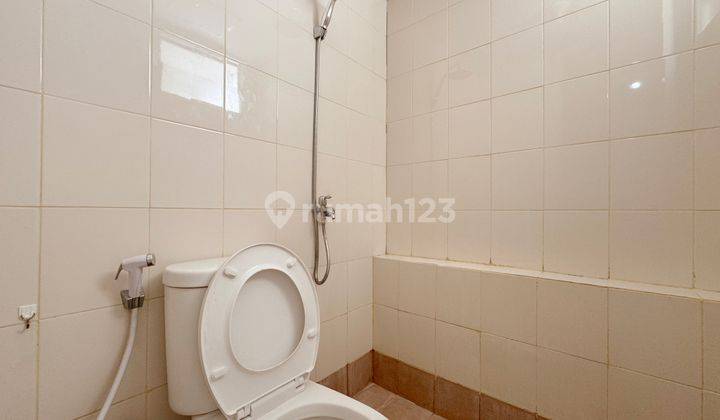 Disewakan Apartemen Bassura City 2BR Bagus Semi Furnished 2