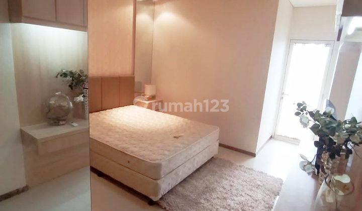 Disewakan Apartemen Thamrin Executive Residence 2BR Bagus 1