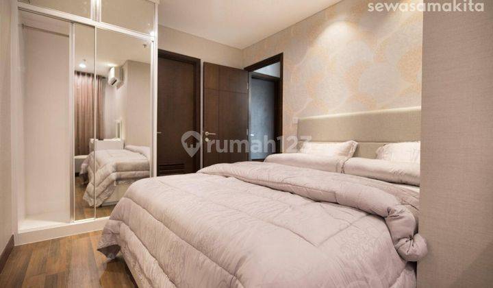 Apartemen 2 BR Akr Gallery West Bagus Furnished 1