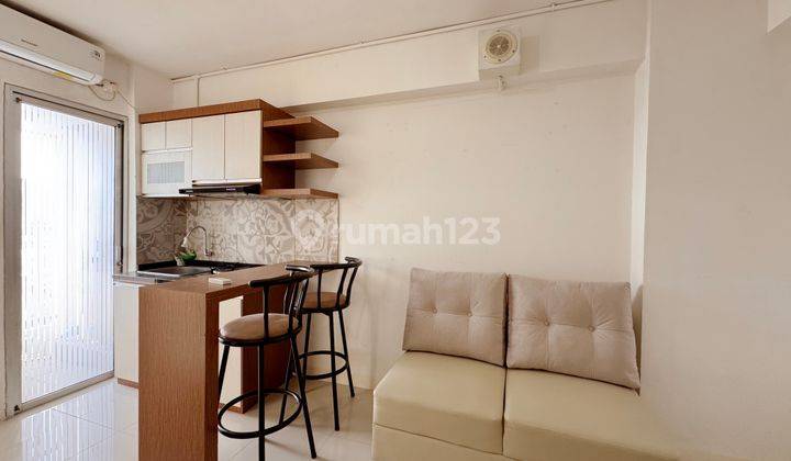 Disewakan Apartemen Bassura City 2BR Bagus Semi Furnished 2