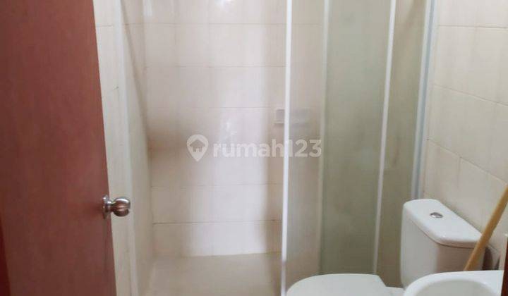 Disewakan Apartemen Thamrin Executive Residence 2BR Bagus 2