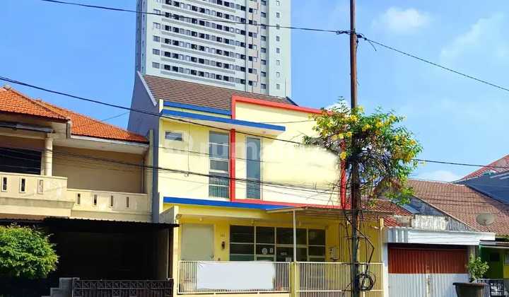 Babatan Pratama Rumah Row jalan kembar dijual nego 1