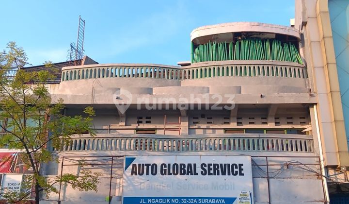 Zero Street Shop House 10 Minutes from Tunjungan Plaza Surabaya - Very Cheap Price 2