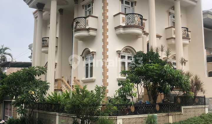 Rumah Citraland Bentuk Kastil Hook Dijual - cocok untuk dijadikan istana Baru kamu