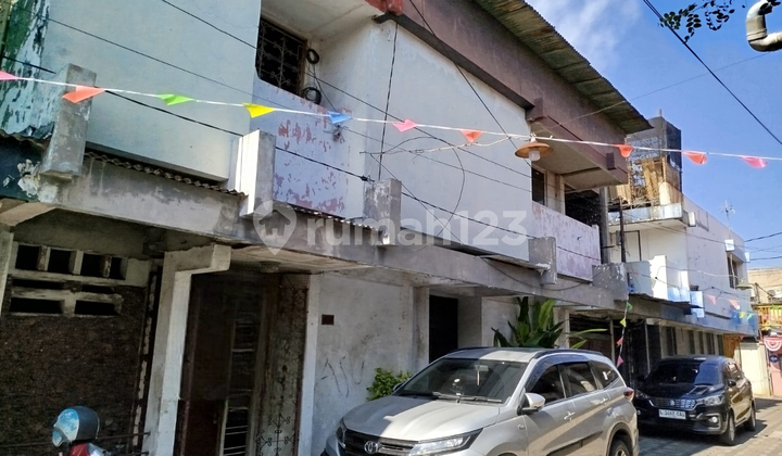 Rumah Lama Hitung Tanah Donokerto Surabaya