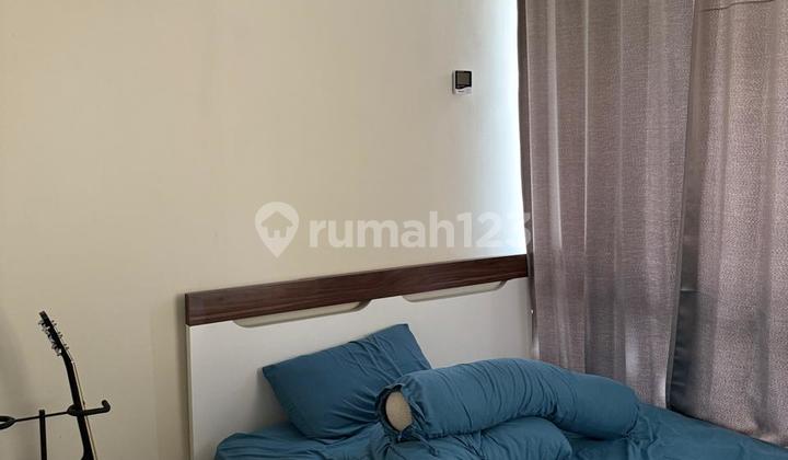 Northwest Lake Dijual 2 Lantai kondisi siap Huni