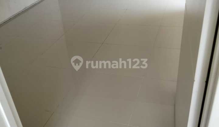 Northwest 2-Story House For Sale Quickly Former National Team Player's Property Northwest 2-Story House For Sale Quickly Former National Team Player's Property