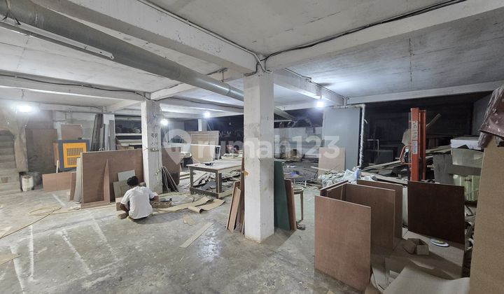 Kedinding Warehouse Ready for Use For Sale Negotiable Kedinding Warehouse Ready for Use For Sale Negotiable