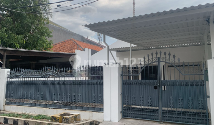 Rumah darmo luas disewakan segera 1