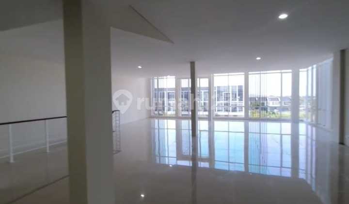 Northwest 2 Shop House, Connected Row, Hook Position, Suitable for Business 2