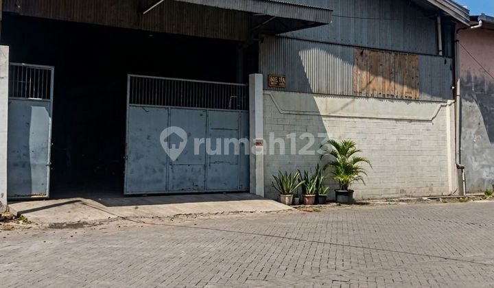 Gudang Siap Pakai Margomulyo Indah