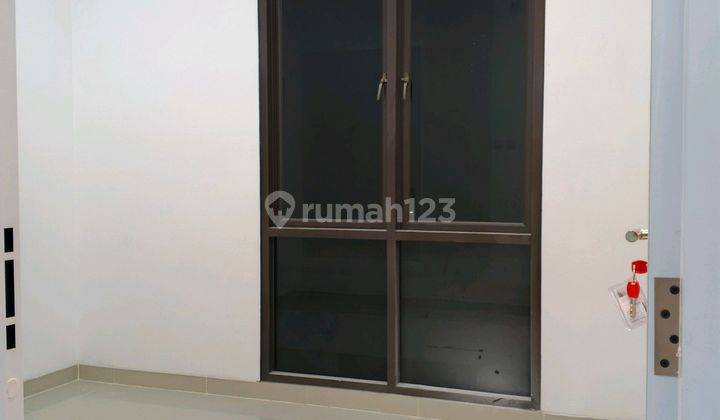 Ruko Di Gajah Mada Shm Unfurnished Jakarta Pusat 2