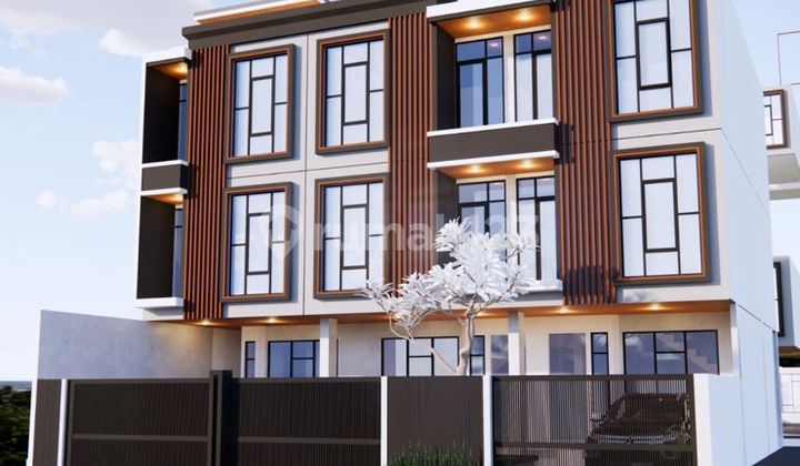 Property in Batu Tulis Area with Easy Access to the City Center