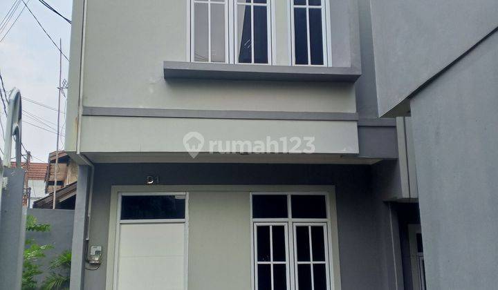 Rumah 2 Lantai Hanya 5 Menit Ke Stasiun Kemayoran  1