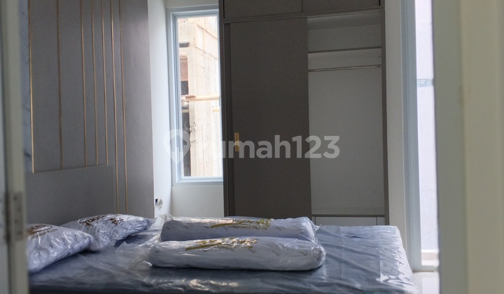 2-Storey House Facilities Near Shopping Center in Central Jakarta 2