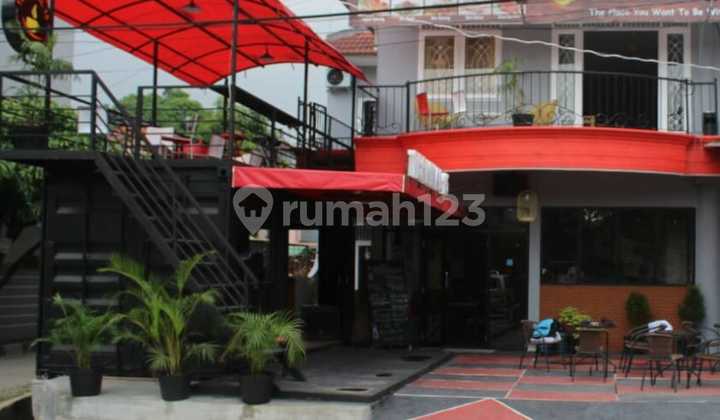 Shop House in Jatirasa Jatiasih with Hook and Good Location for Business, Office for Quick Sale 1