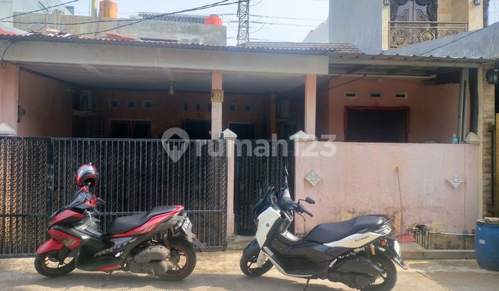 Rumah di Mustikajaya Siap Pakai Dijual Cepat