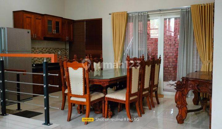 Rumah Mewah Furnish Jati lengkap jual cepat Grand Wisata 1