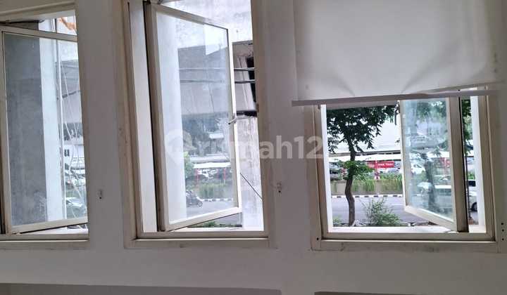 Dijual Cepat Ruko 4 Lantai di Bulevard Kelapa Gading Lokasi Strategis Siap Pakai