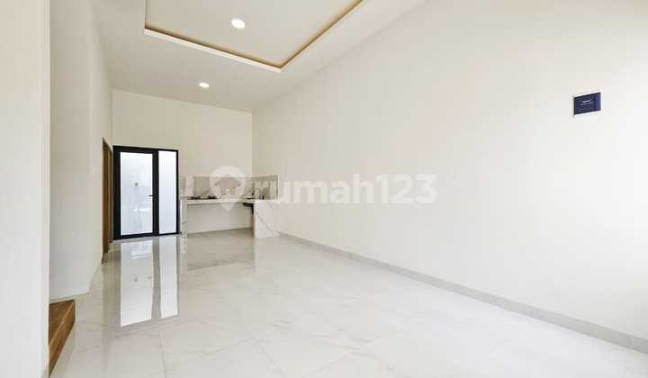 Rumah Cantik 2 Lantai Di Harapan Indah Dijual Cepat Harga Murah 2