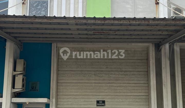 Gudang Bizpark Daan Mogot, Bangunan Dan Lantai Sudah Direnovasi Gudang Bizpark Daan Mogot, Bangunan Dan Lantai Sudah Direnovasi