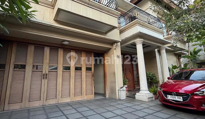 Luxury House Ready to Live Price Below NJOP Slipi S Parman West Jakarta 2