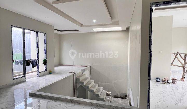 Rumah Baru Cantik Di Villa Melati Mas Serpong Lingkungan Nyaman 2