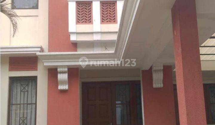 Disewakan Rumah Bagus The Green, Bsd Semi Furnished Siap Huni 2