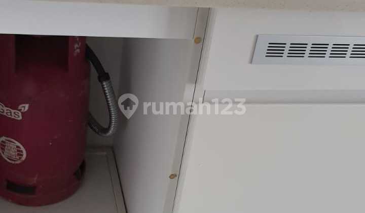 APARTMENT SKY HOUSE BSD Tower Jervois Fully Furnished View Pool APARTMENT SKY HOUSE BSD Tower Jervois Fully Furnished View Pool