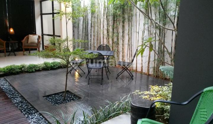 FOR RENT IMMEDIATELY: BEAUTIFUL AVANI BSD HOUSE, FULLY FURNISHED, READY TO OCCUPY.