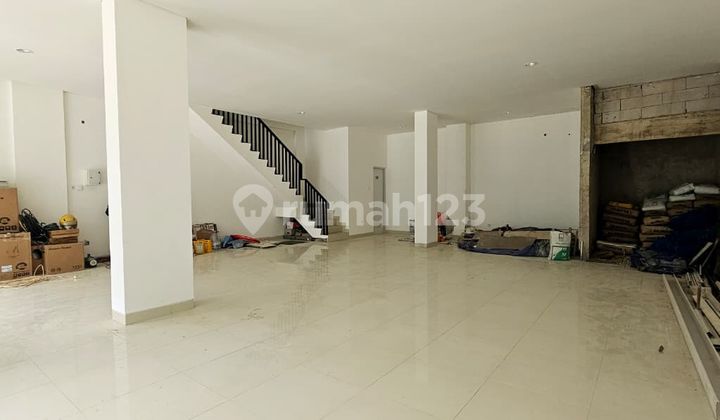 3 Units of Row Shophouses Enchante BSD CITY Facing JL. Raya Boulevard