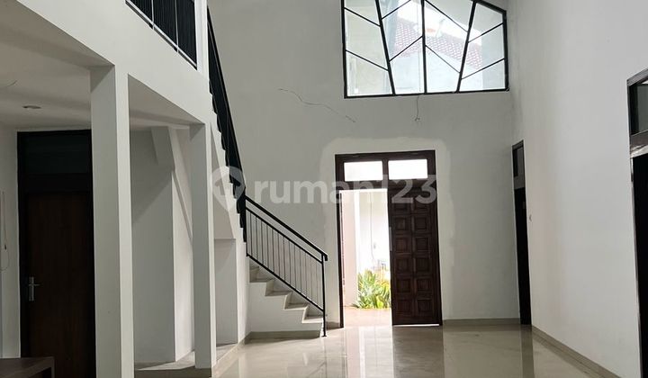 jual Cepat Rumah Jl Delman Tanah Kusir RUMAH CANTIK KONDISI RAPIH