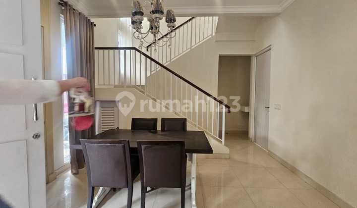 FOR RENT, TIDY, READY-TO-OCCUPY HOUSE IN BSD CITY VIVACIA - THE EMINENT FOR RENT, TIDY, READY-TO-OCCUPY HOUSE IN BSD CITY VIVACIA - THE EMINENT