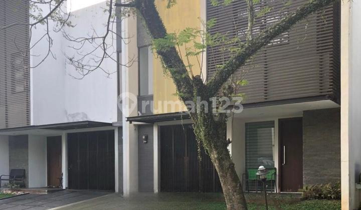 A nice comfortable house in The Green BSD with a beautiful environment. 2