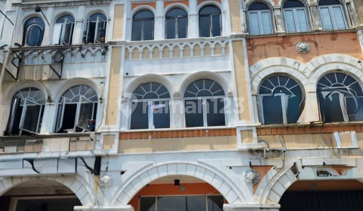 Jual Cepat 3 Lantai Ruko Alicante Termurah Sejagat Raya