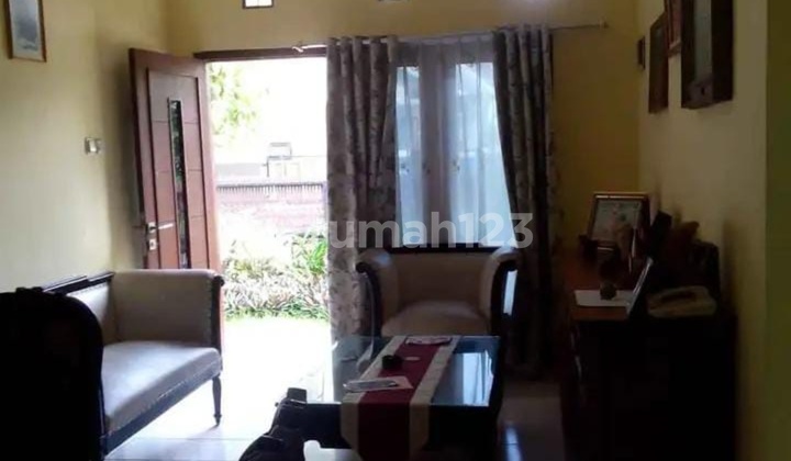 House for Rent Kencana Loka BSD, Sector 12 Well-Maintained Ready to Occupy House for Rent Kencana Loka BSD, Sector 12 Well-Maintained Ready to Occupy