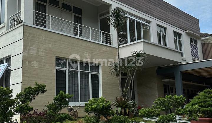 Dijual Rumah Cantik dan Mewah Posisi Hook di The Green BSD Dijual Rumah Cantik dan Mewah Posisi Hook di The Green BSD