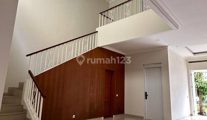 Dijual Rumah Siap Huni Grisea, The Springs Gs Kawasan Eksklusif  2