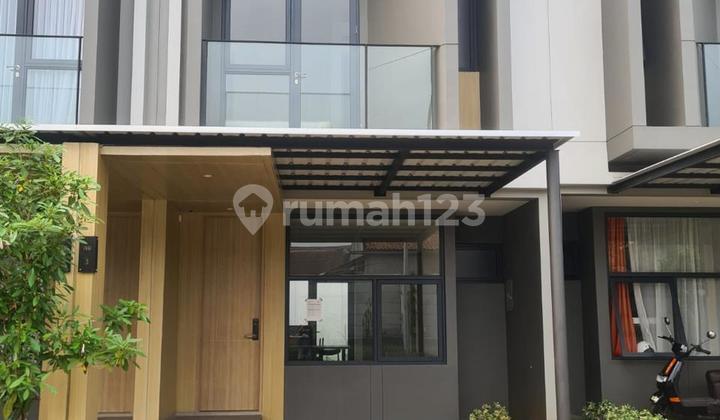 For Sale Tanakayu BSD, Svani Cluster in Front of the Park Ready to Occupy