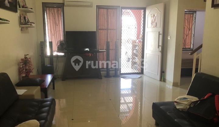 RUMAH LAVENDER GADING SERPONG LINGKUNGAN AMAN DAN NYAMAN