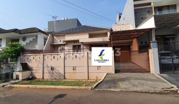 Dijual Rumah Pulomas Luas 220M2 Lokasi Strategis, Akses Mudah, Nyaman Dijual Rumah Pulomas Luas 220M2 Lokasi Strategis, Akses Mudah, Nyaman