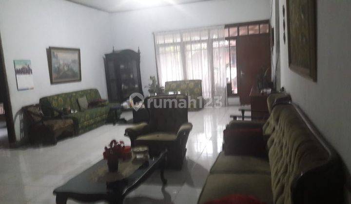 Rumah Strategis di Jl. Guntur Sari Wetan I, Buah Batu, Bandung 2