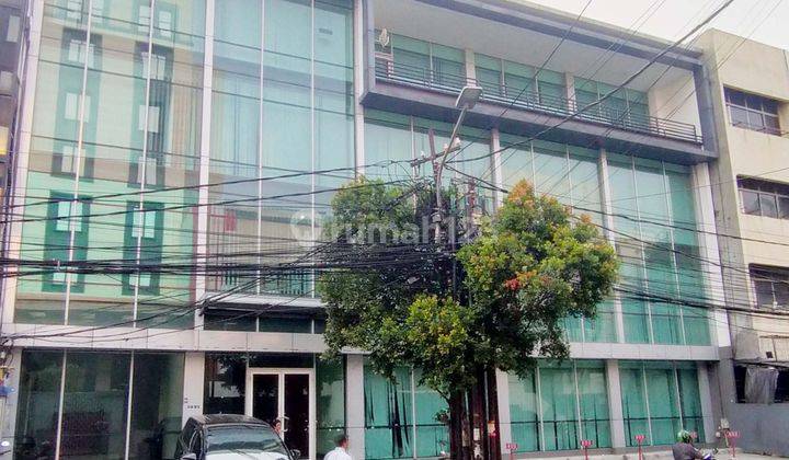 Disewa Ruko 5 Unit Gandeng di Area Komersial jl Gajah Mada 1